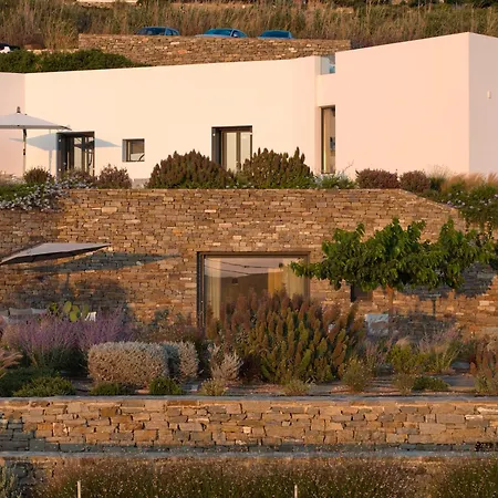 Olithos Villa *